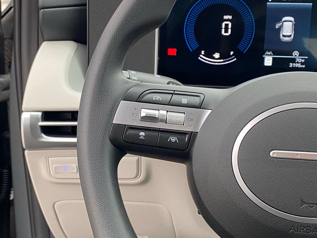 New 2026 Hyundai Tucson SE FWD image 11