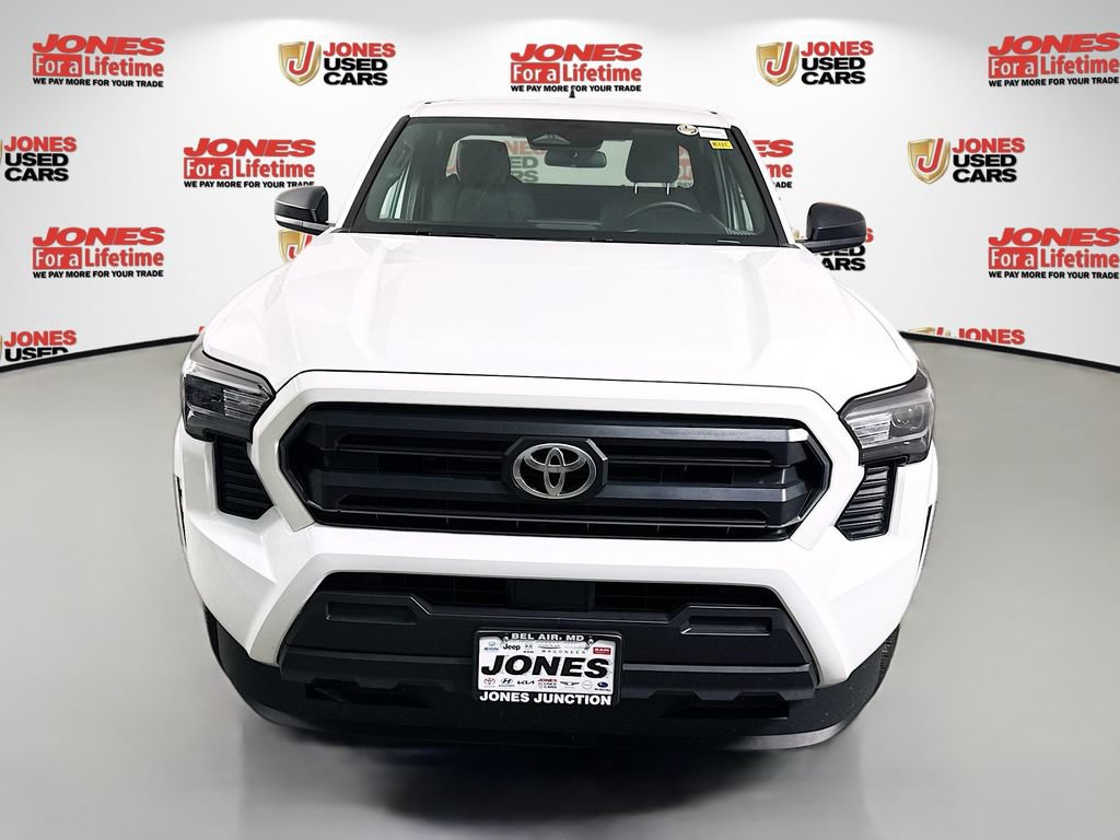 Used 2025 Toyota Tacoma SR RWD image 11