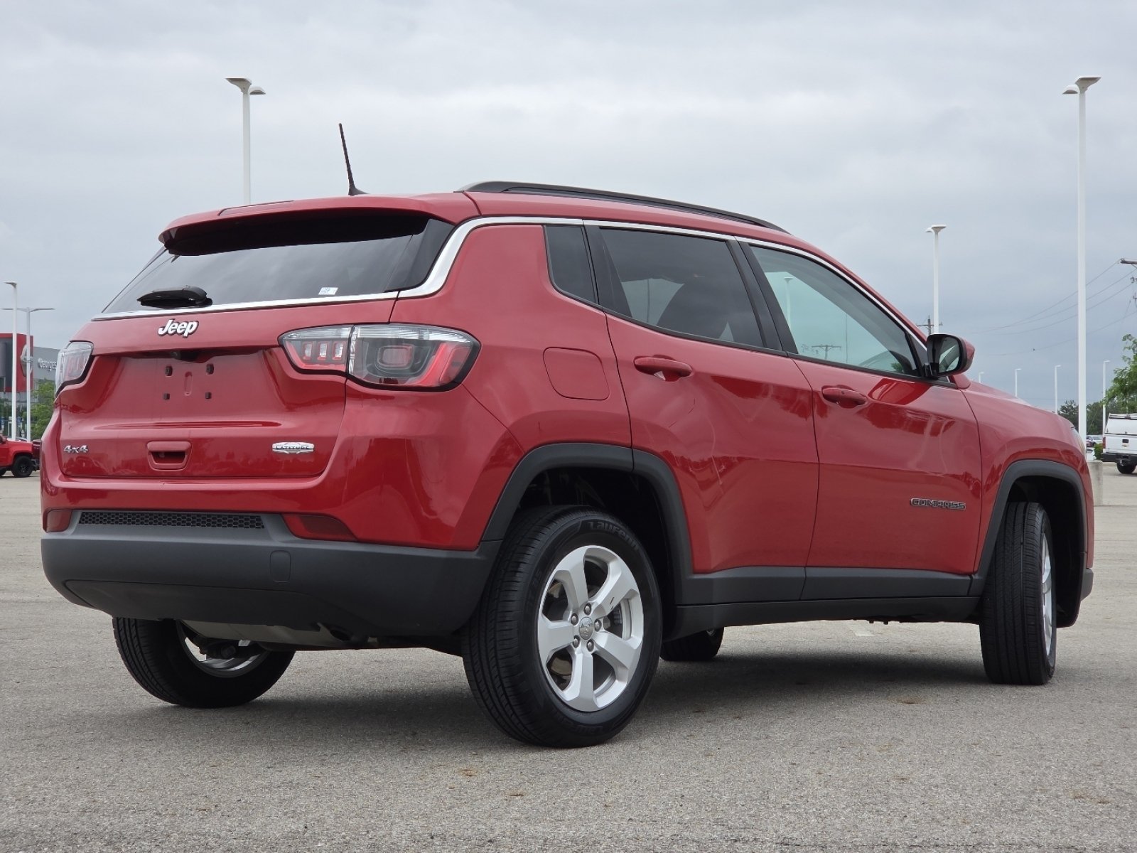 Used 2021 Jeep Compass Latitude w/ Convenience Group AWD/4WD image 17