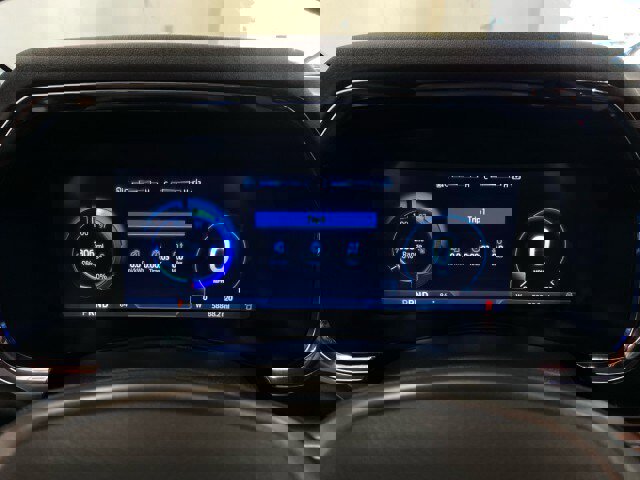 Used 2022 Ford F150 Lightning XLT w/ Equipment Group 312A High image 23