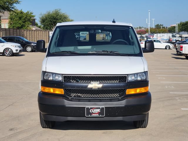 Used 2025 Chevrolet Express 3500 LS RWD image 9