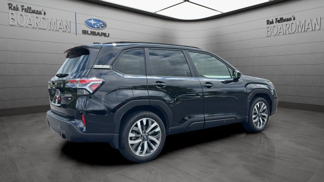 Used 2025 Subaru Forester Touring AWD/4WD image 4