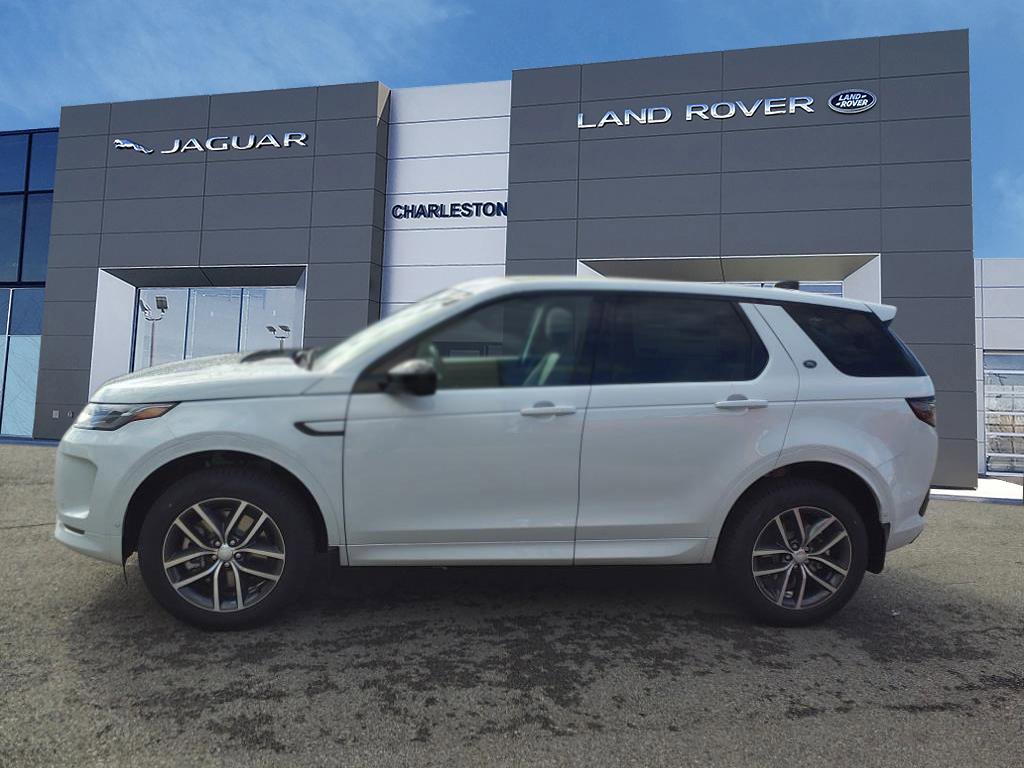 Used 2025 Land Rover Discovery Sport S image 2