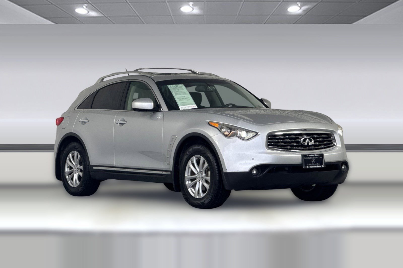 Used 2010 INFINITI FX35 AWD w/ Navigation Pkg image 6