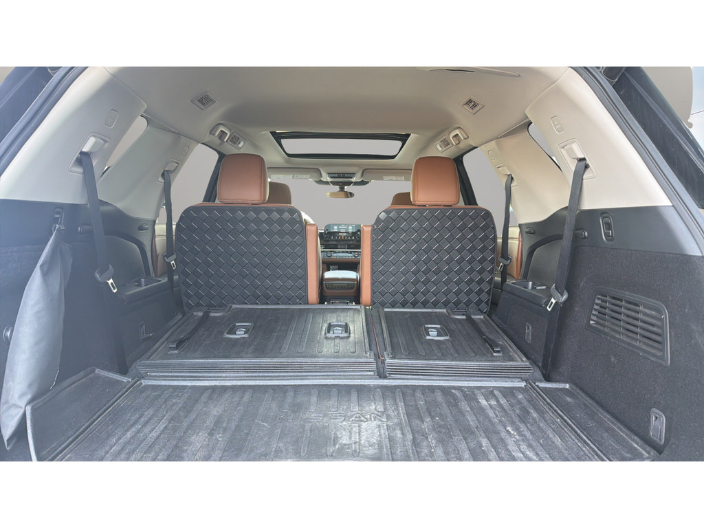 Certified 2024 Nissan Pathfinder Platinum AWD/4WD image 17