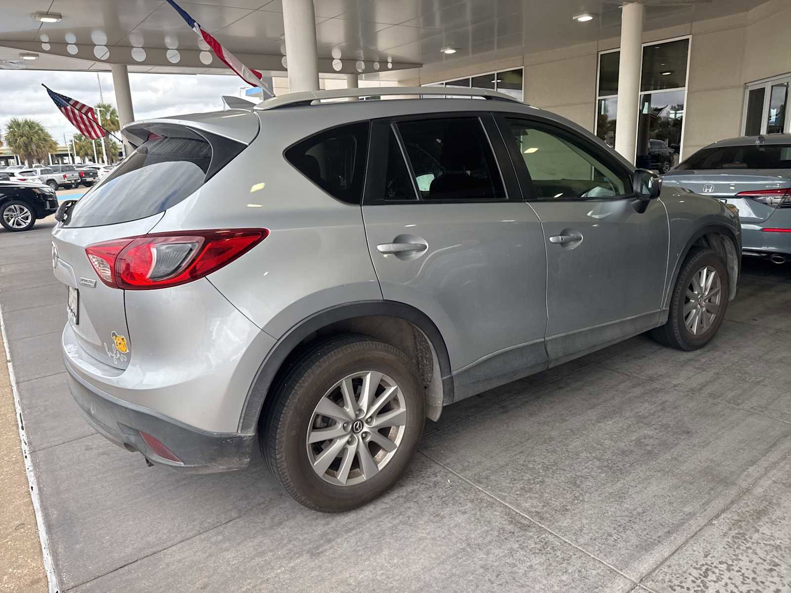 Used 2016 MAZDA CX-5 Touring w/ Bose/Moonroof Package image 3