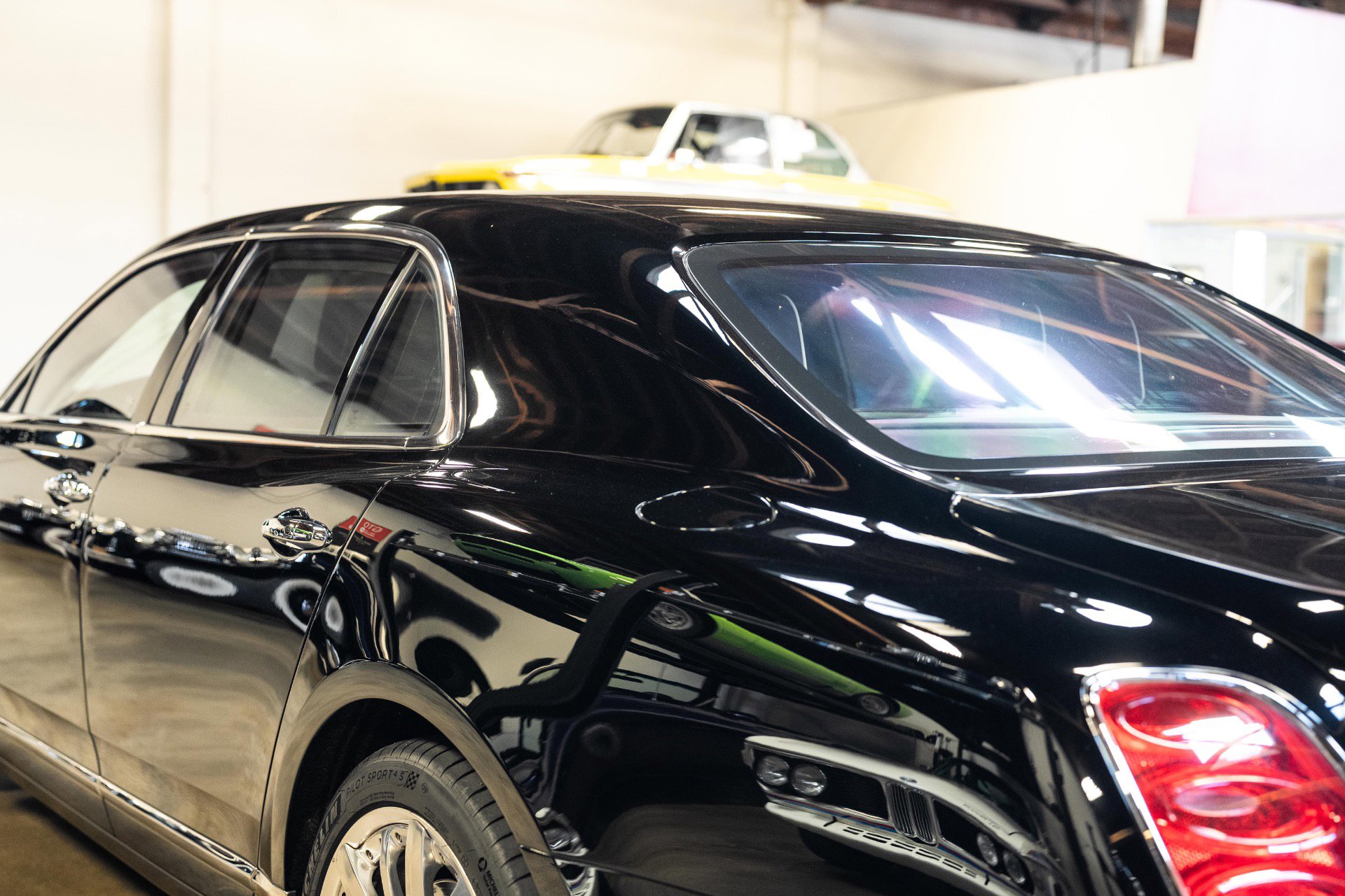 Used 2014 Bentley Mulsanne image 54