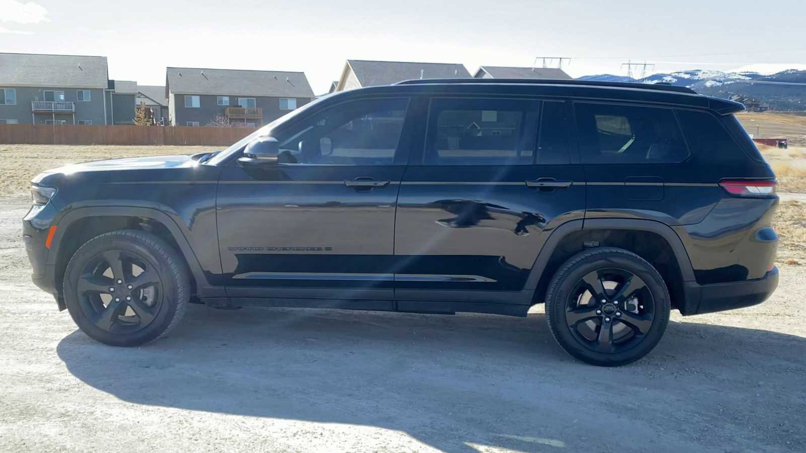 Used 2021 Jeep Grand Cherokee L Laredo image 8