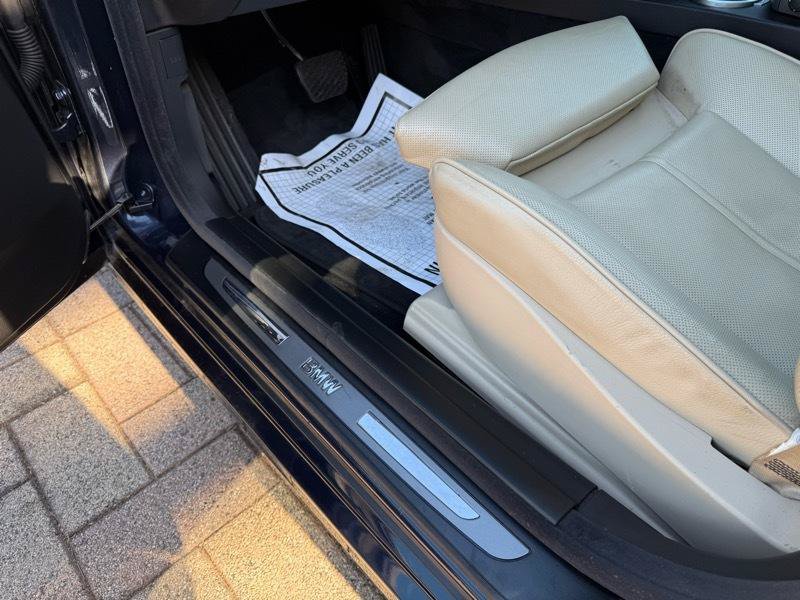 Used 2007 BMW 750i RWD image 23