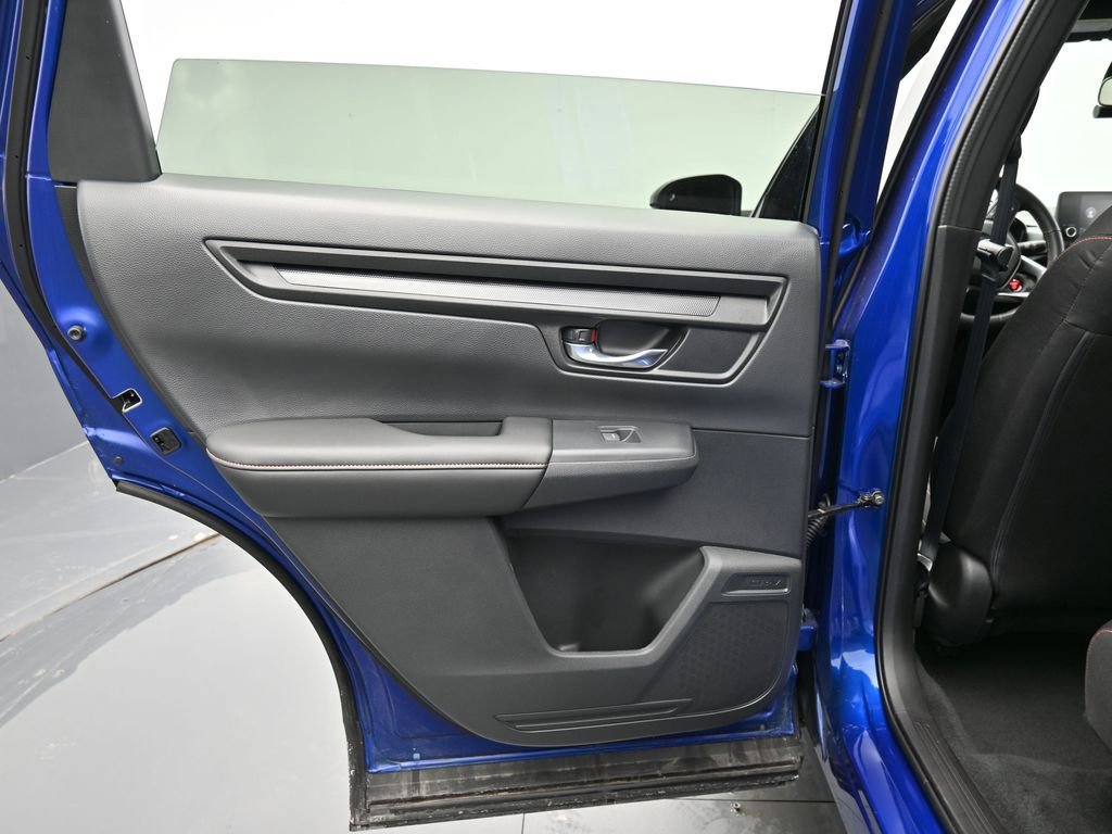 Certified 2025 Honda CR-V Sport image 34