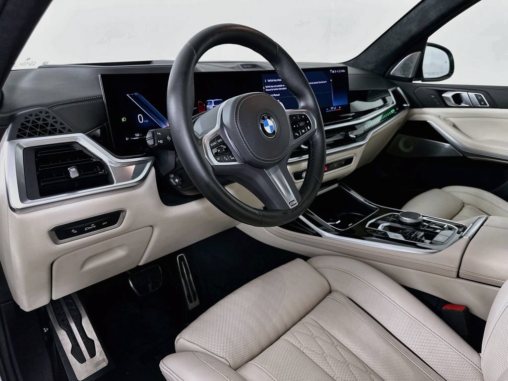 Certified 2024 BMW X7 xDrive40i w/ M Sport Package AWD/4WD image 9