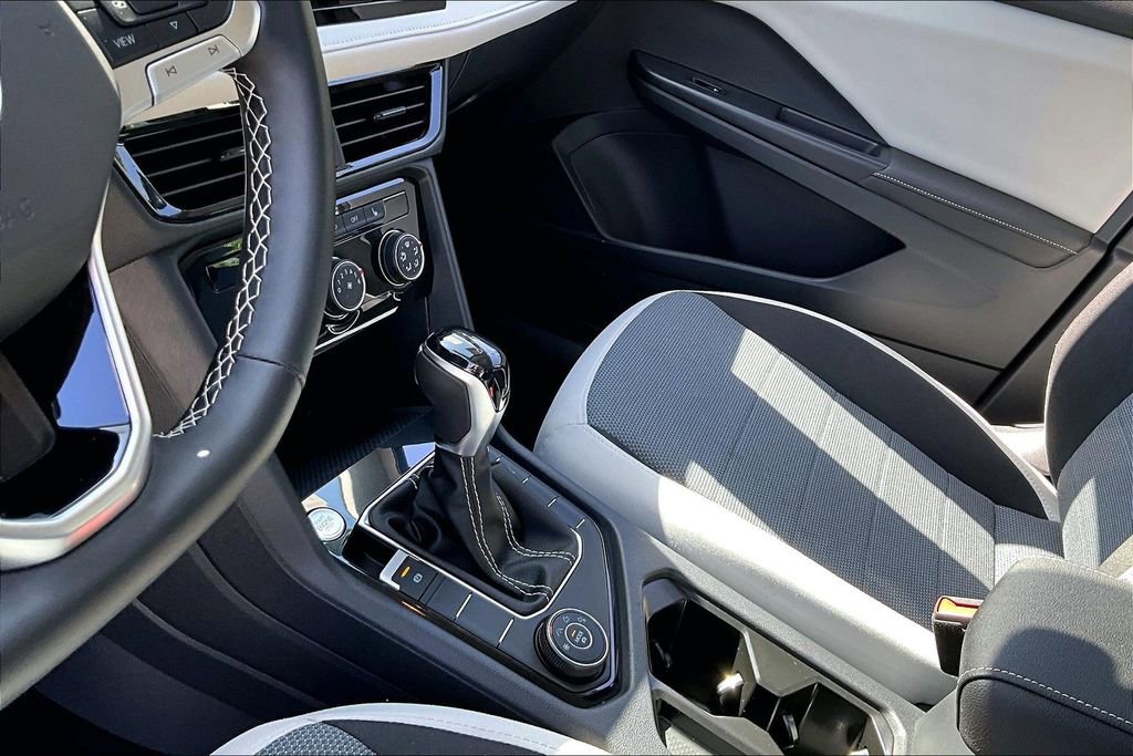 Used 2025 Volkswagen Taos S image 23