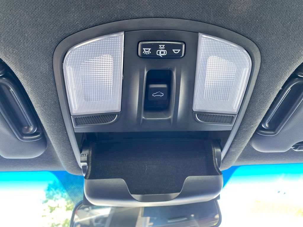 Used 2020 Hyundai Elantra Sport w/ Cargo Package (C1) FWD image 22