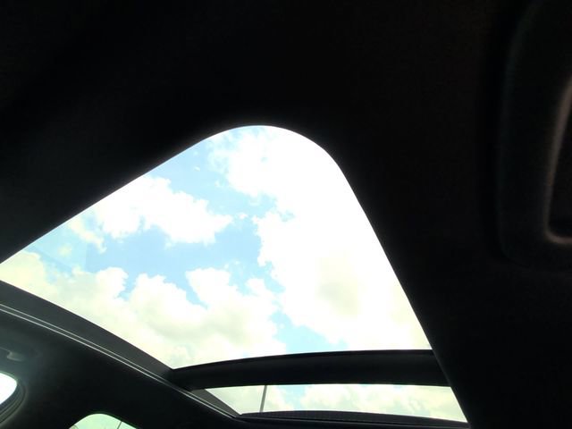 Used 2025 Kia K5 GT-Line w/ GT-Line Premium Package image 7