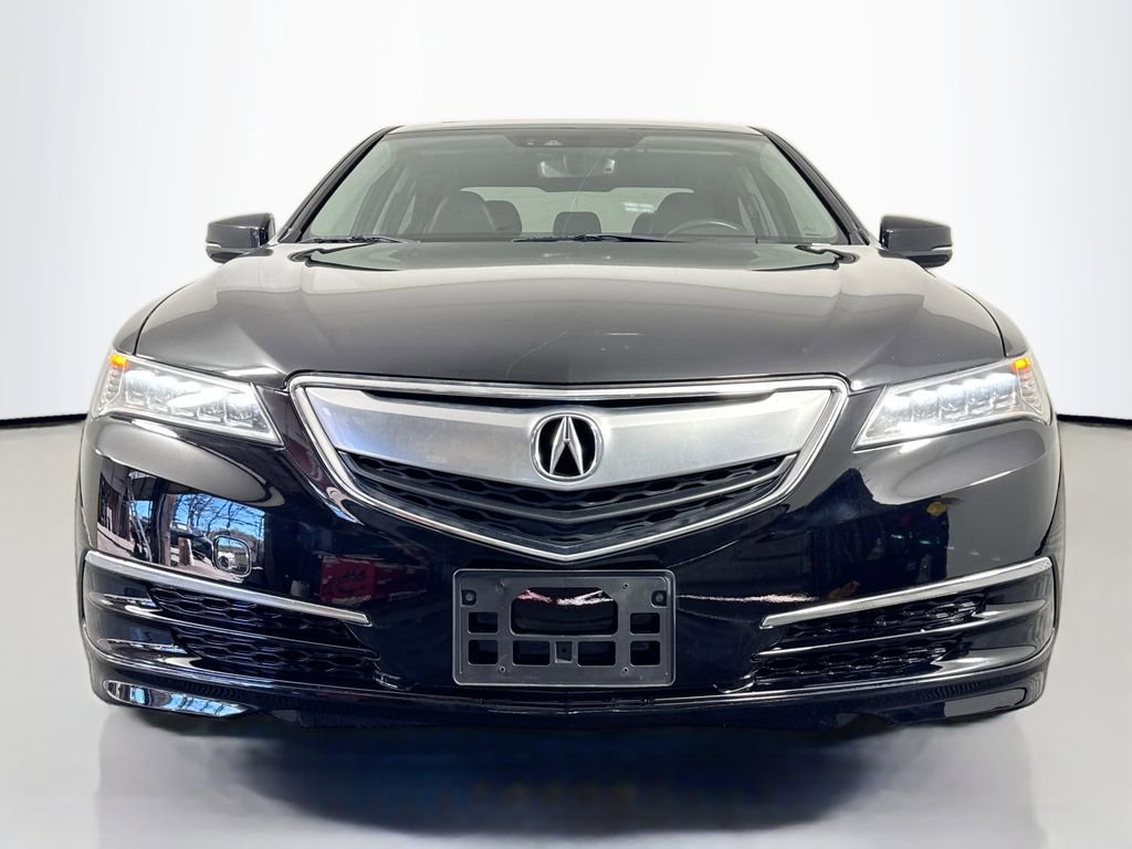 Used 2017 Acura TLX w/ Technology Package image 2