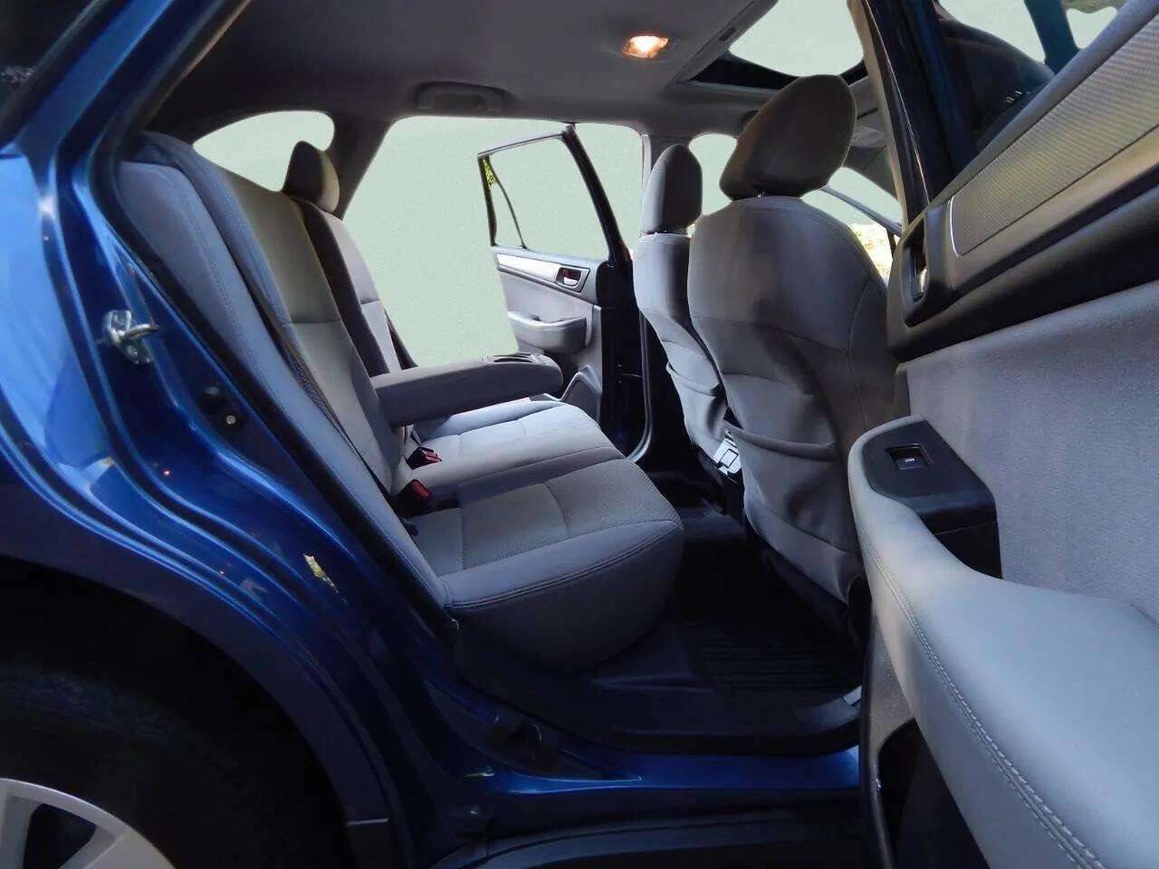 Used 2019 Subaru Outback 2.5i Premium image 45