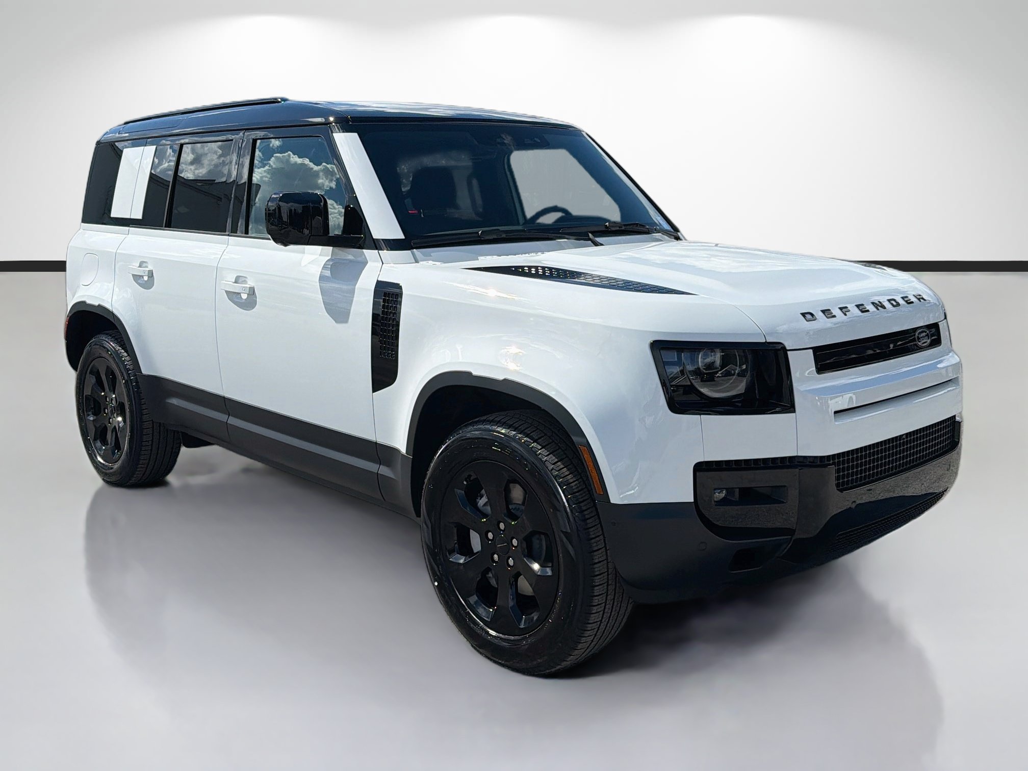 New 2026 Land Rover Defender 110 S AWD/4WD image 7