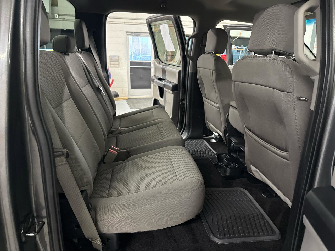 Used 2018 Ford F150 XLT image 35