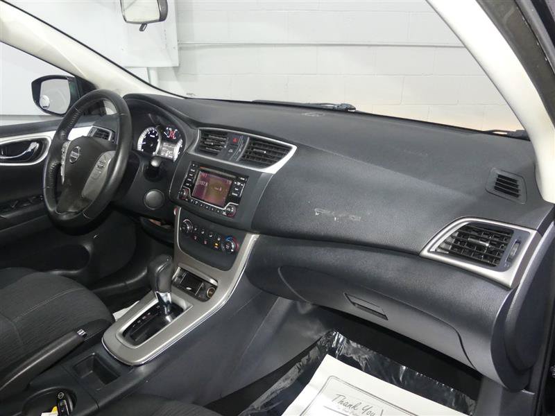 Used 2015 Nissan Sentra SV FWD image 22