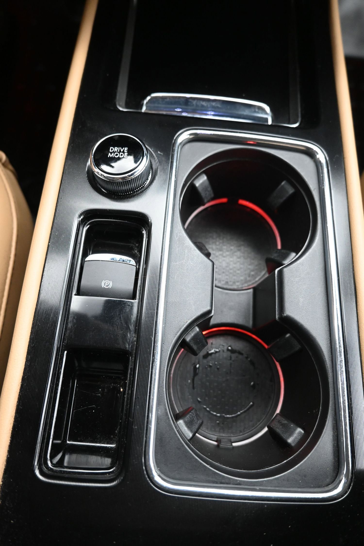 Used 2022 Lincoln Corsair Reserve w/ Equipment Group 201A image 19