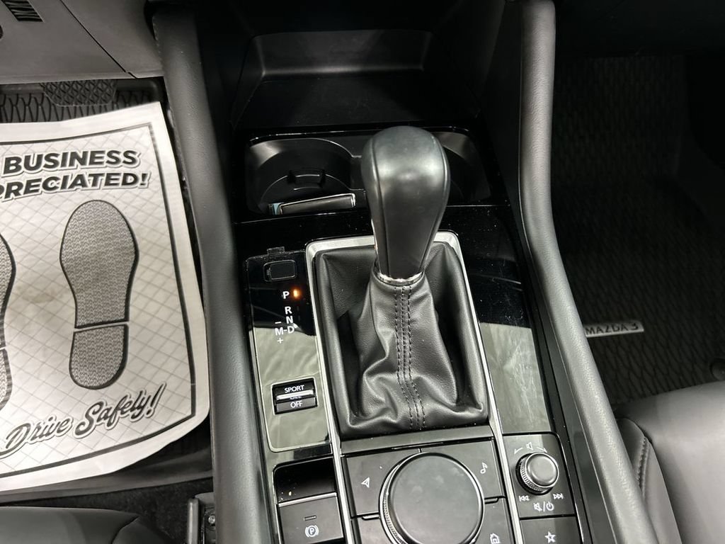 Certified 2025 MAZDA MAZDA3 s FWD image 17