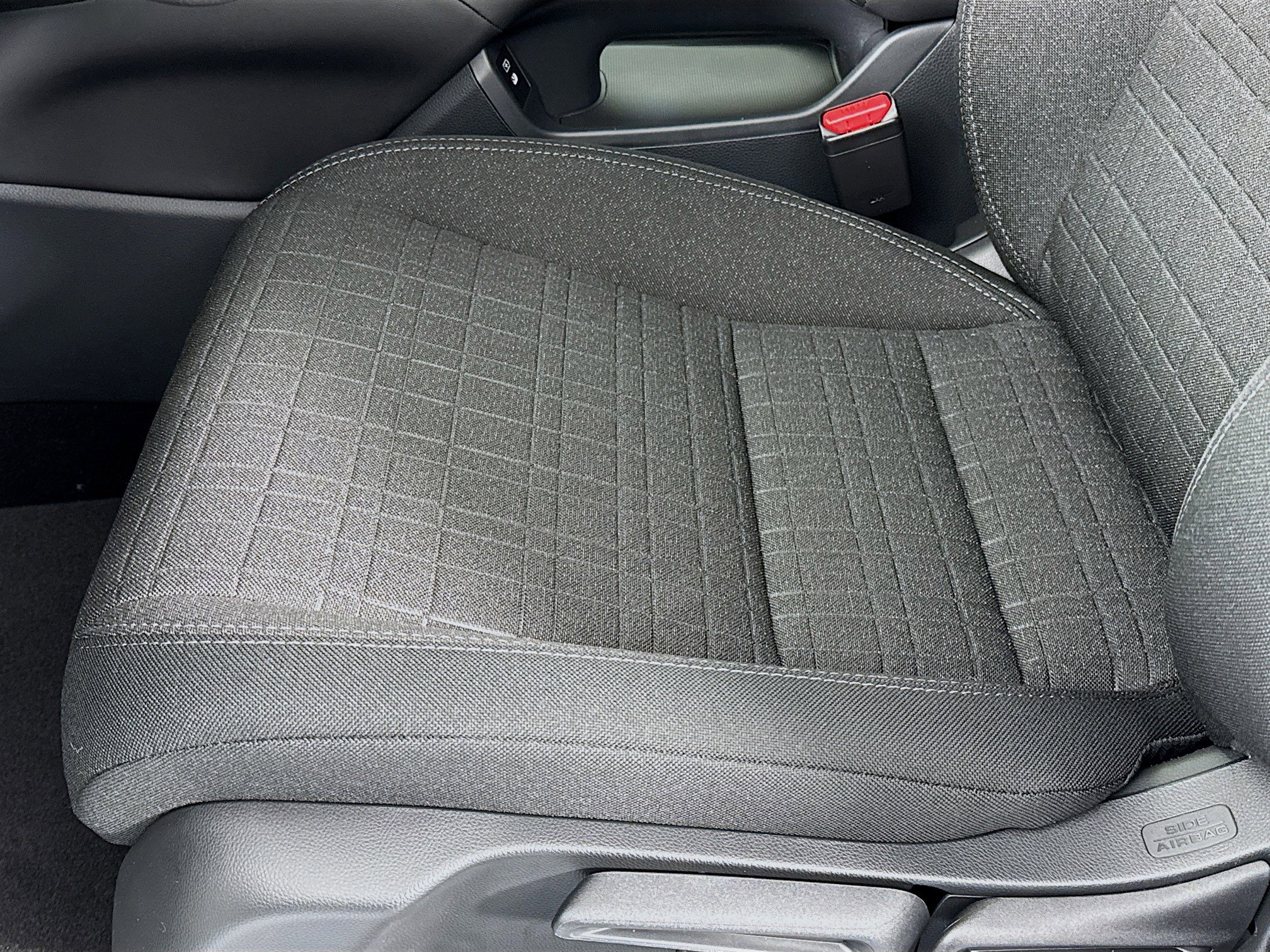 New 2026 Honda HR-V LX image 18