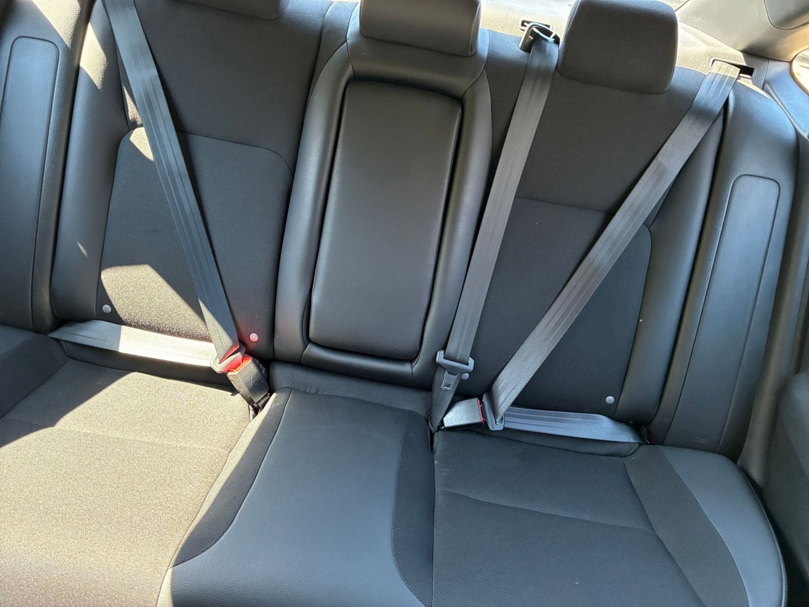 Used 2025 Honda Civic Sport image 36