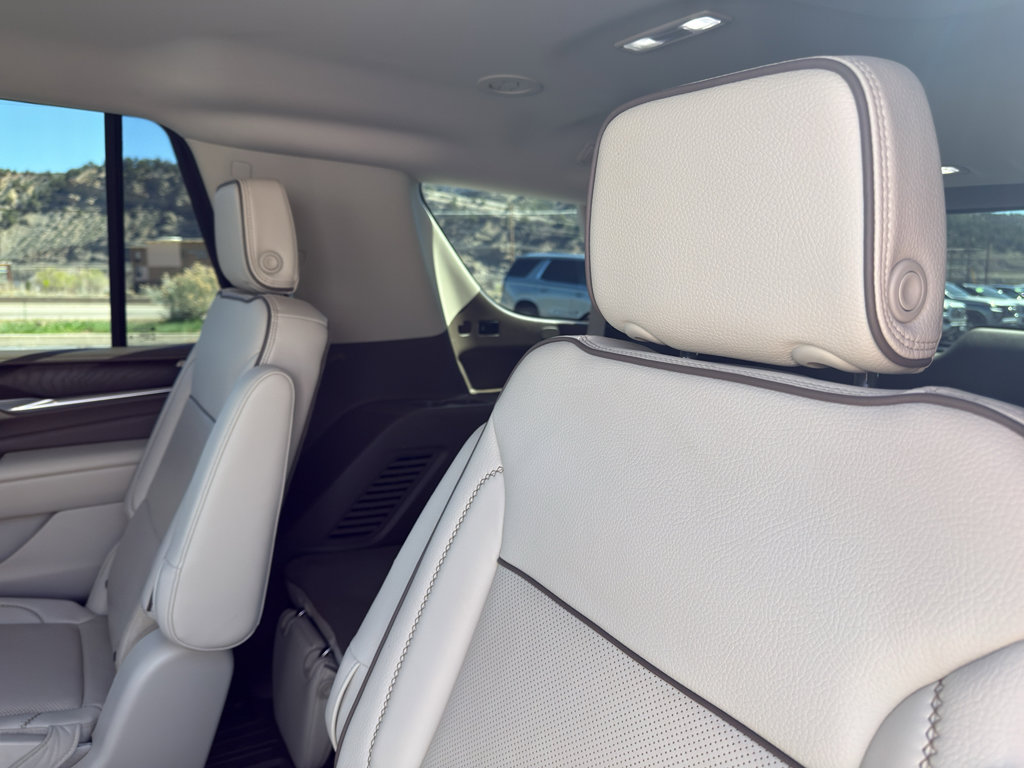 Used 2021 GMC Yukon Denali image 36