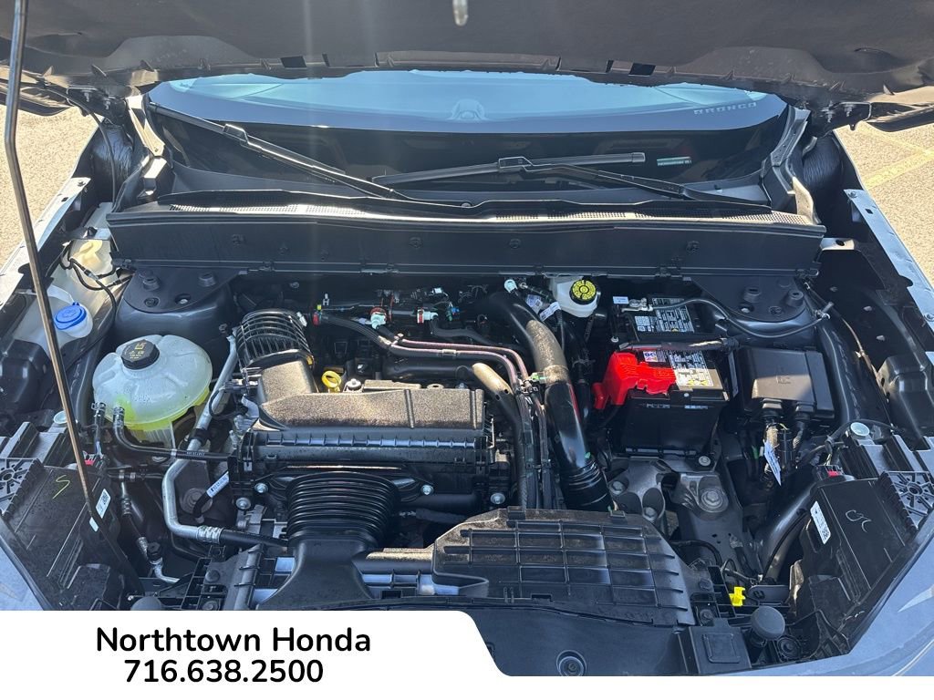 Used 2025 Ford Bronco Sport Badlands image 16