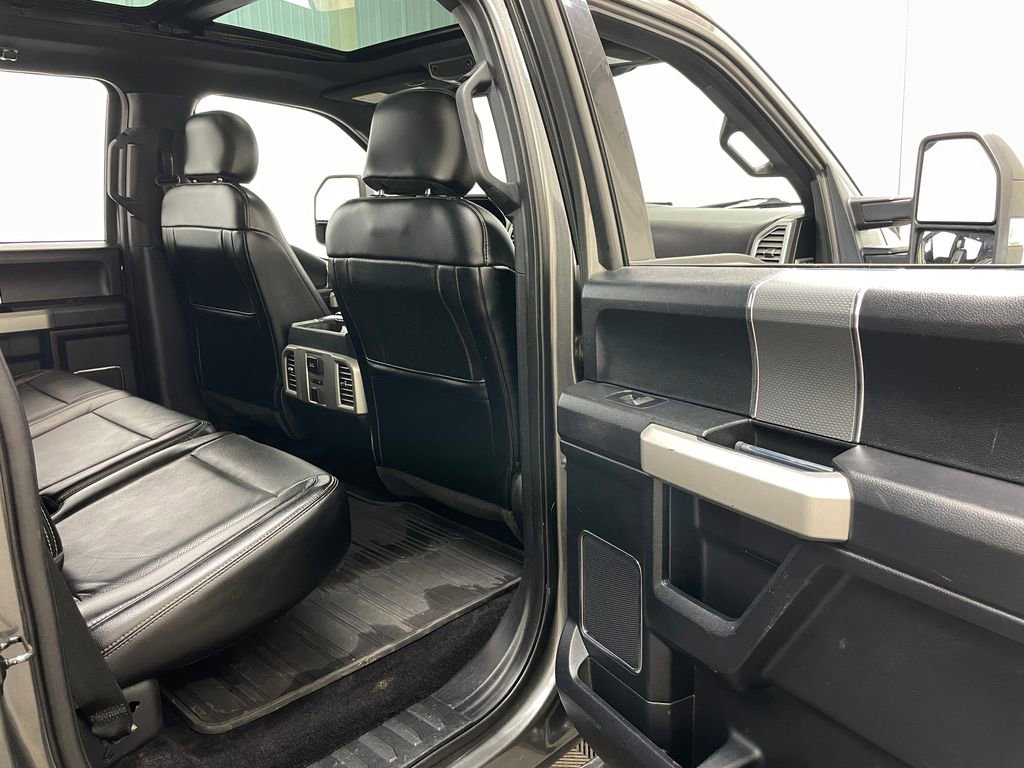 Used 2016 Ford F150 Lariat w/ Equipment Group 502A Luxury image 43