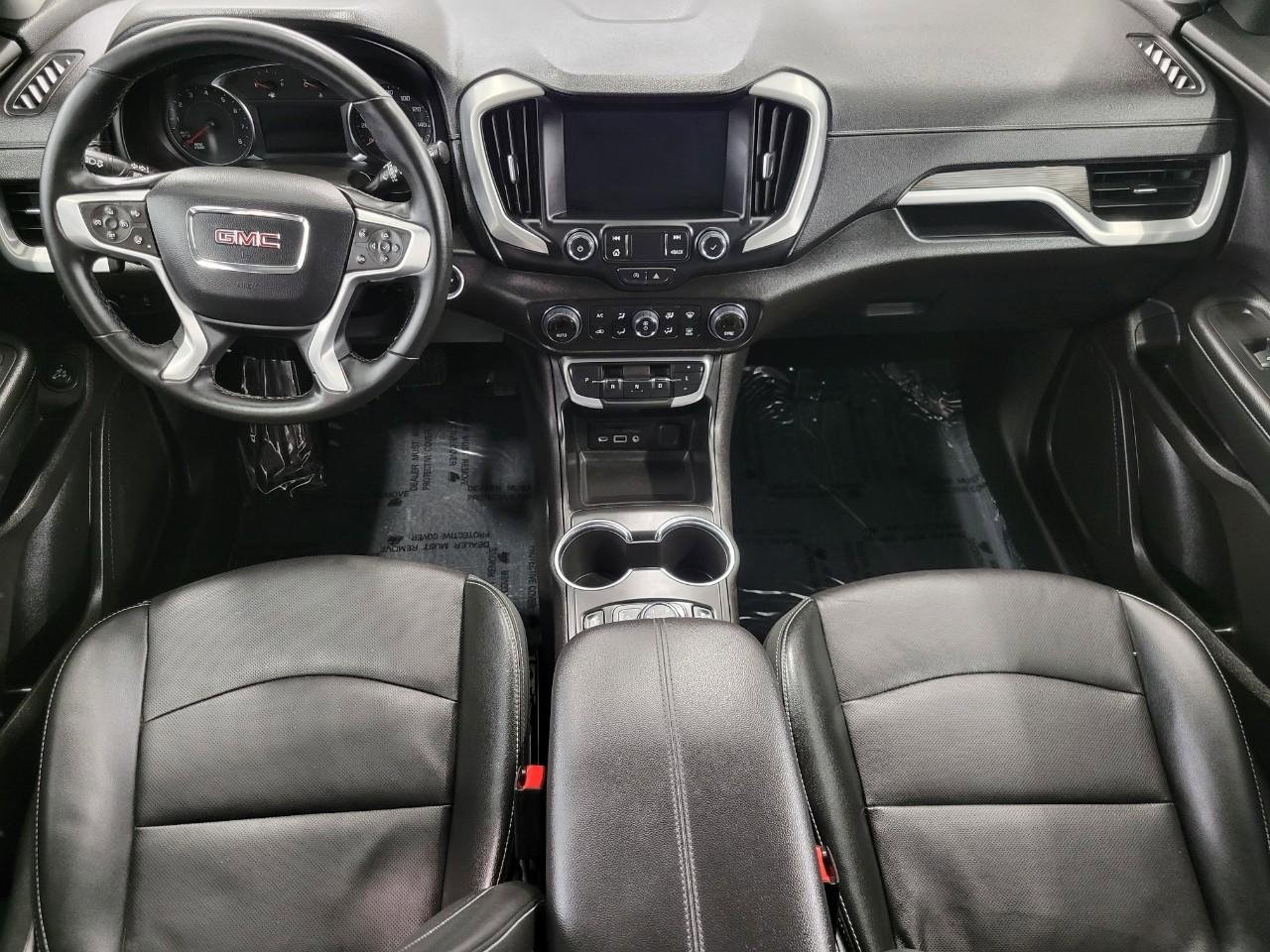 Used 2024 GMC Terrain SLT image 7