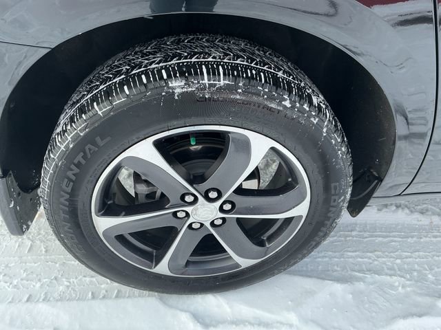 Used 2022 Buick Enclave Essence w/ Experience Buick Package image 21