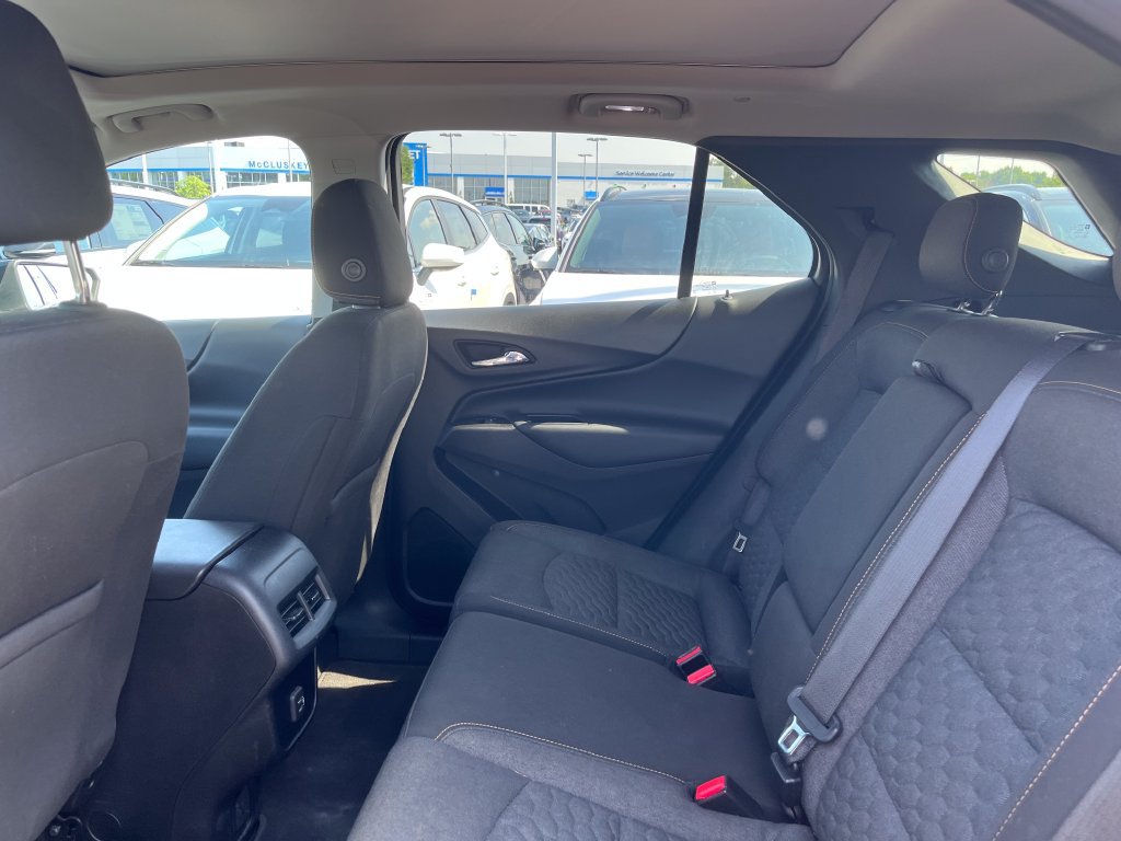 Used 2019 Chevrolet Equinox LT w/ Sun & Navigation Package AWD/4WD image 18