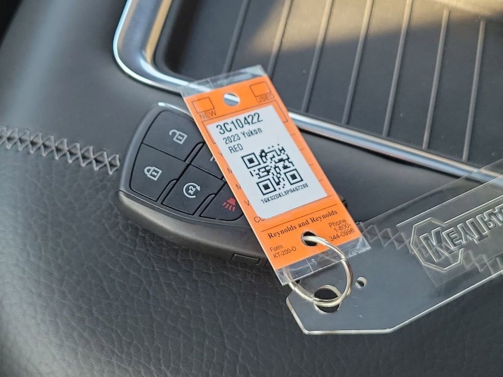 Used 2023 GMC Yukon Denali w/ LPO, Floor Liner Package image 37
