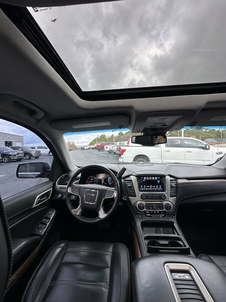 Used 2019 GMC Yukon Denali w/ Open Road Package image 24