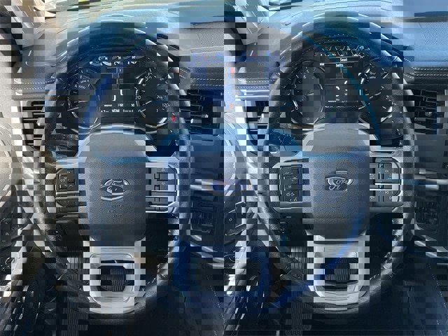 Used 2023 Ford Expedition Max XLT image 13