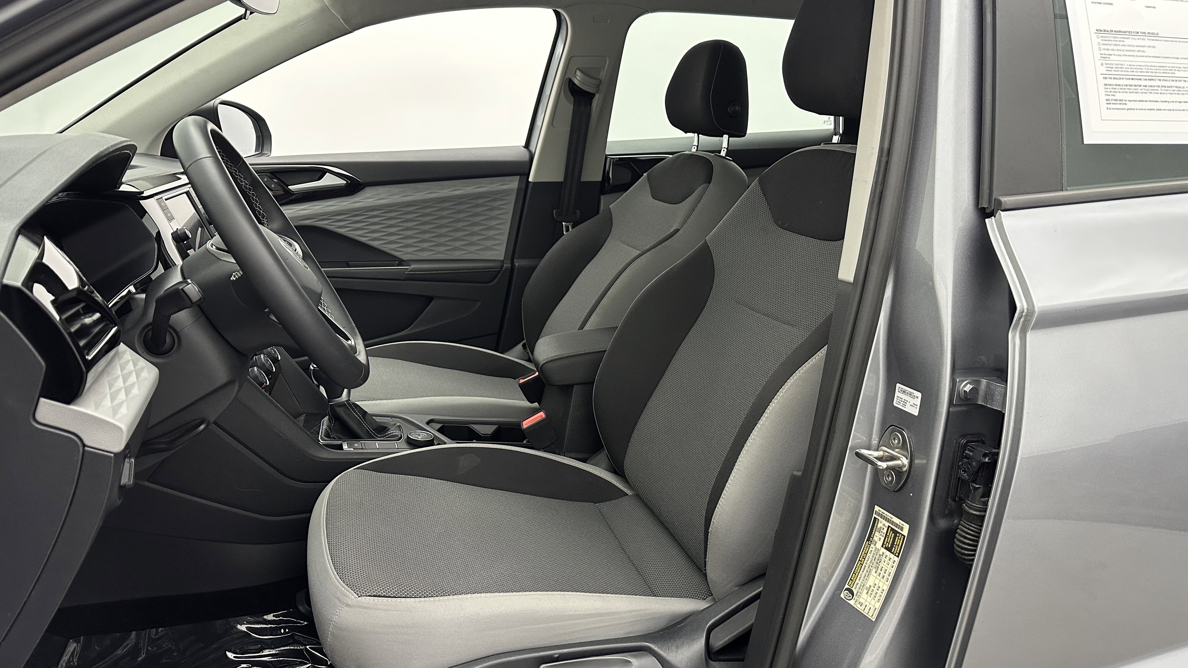 Used 2024 Volkswagen Taos S image 25