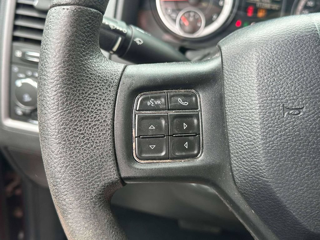 Used 2018 RAM 1500 Express w/ Express Value Package AWD/4WD image 19