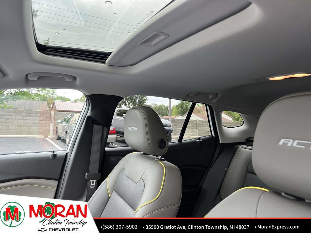 Certified 2024 Chevrolet Trax ACTIV w/ Sunroof Package FWD image 18