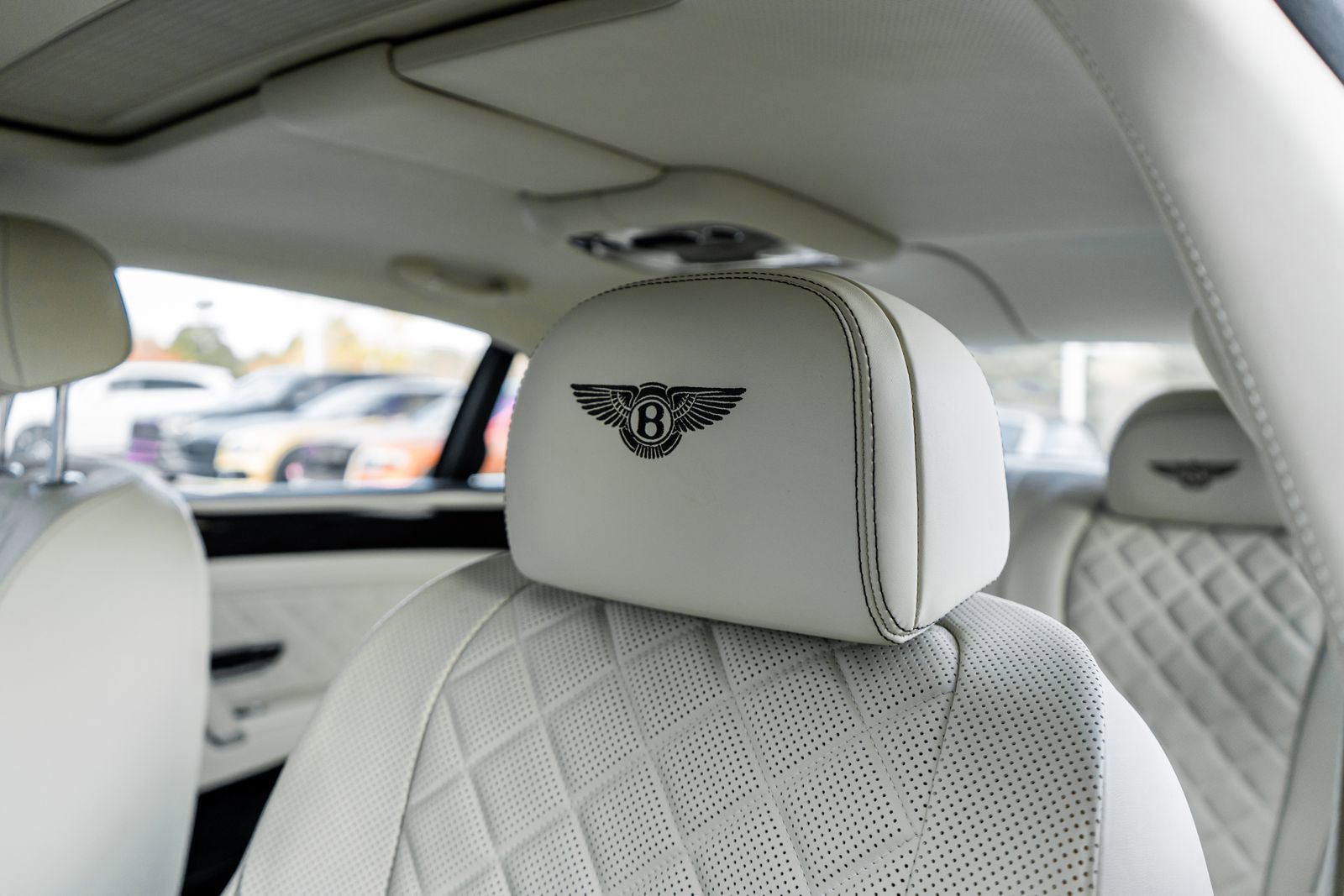 Used 2018 Bentley Flying Spur V8 image 29