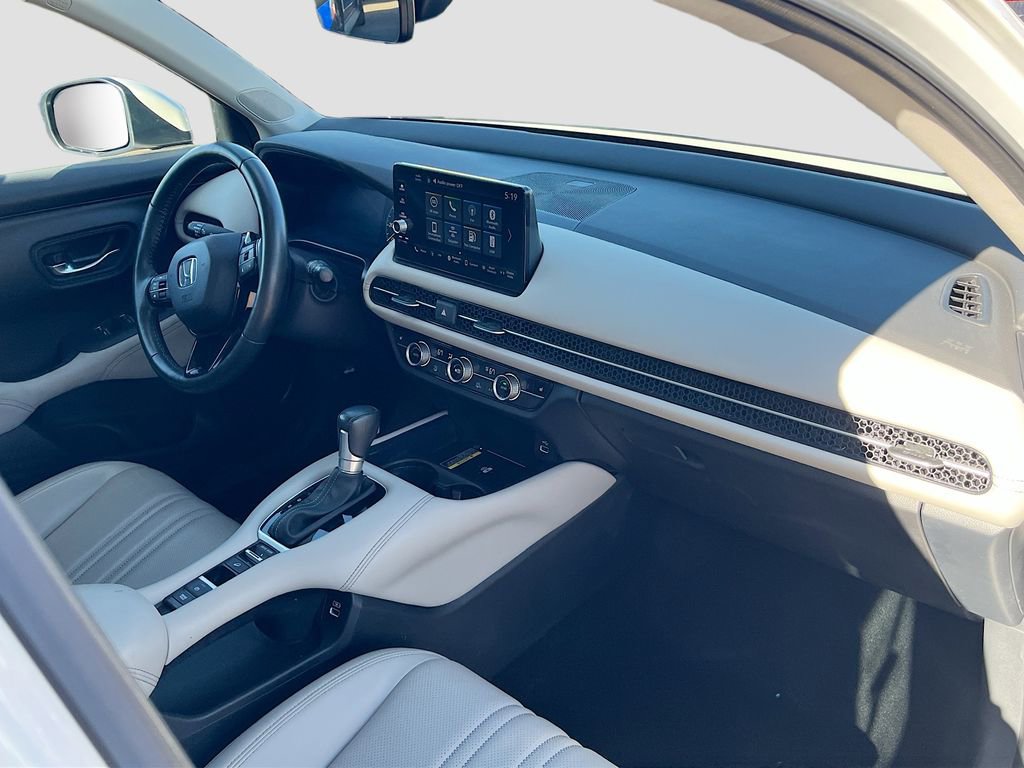 Used 2023 Honda HR-V EX-L image 28