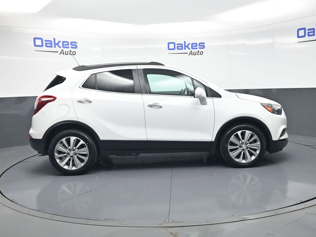 Used 2018 Buick Encore Preferred FWD image 9