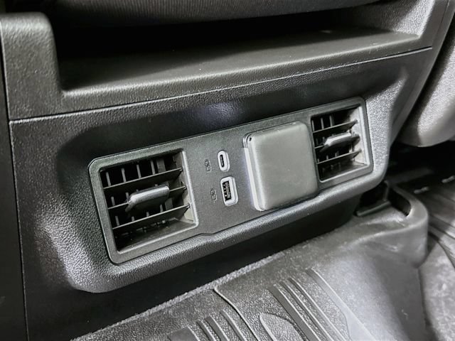 Used 2024 GMC Sierra 1500 Elevation w/ LPO, Elevation Black Package AWD/4WD image 25