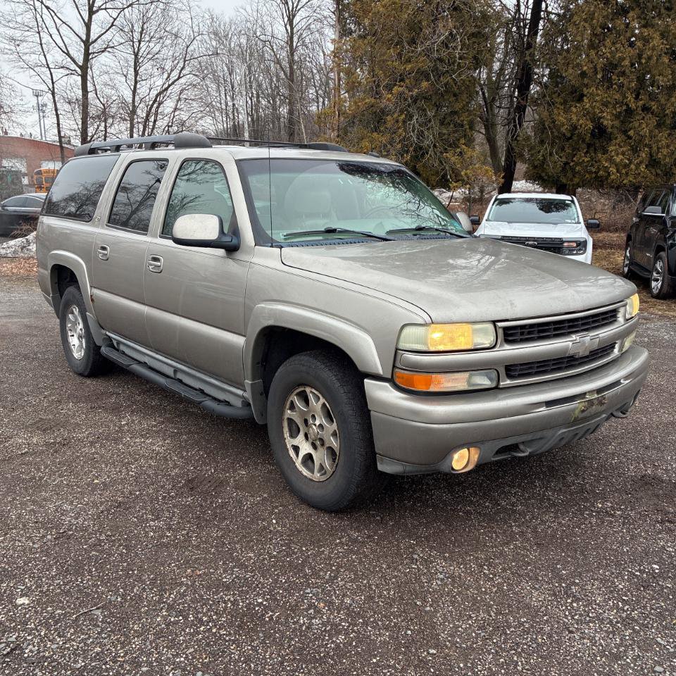 Used 2002 Chevrolet Suburban Z71 image 3