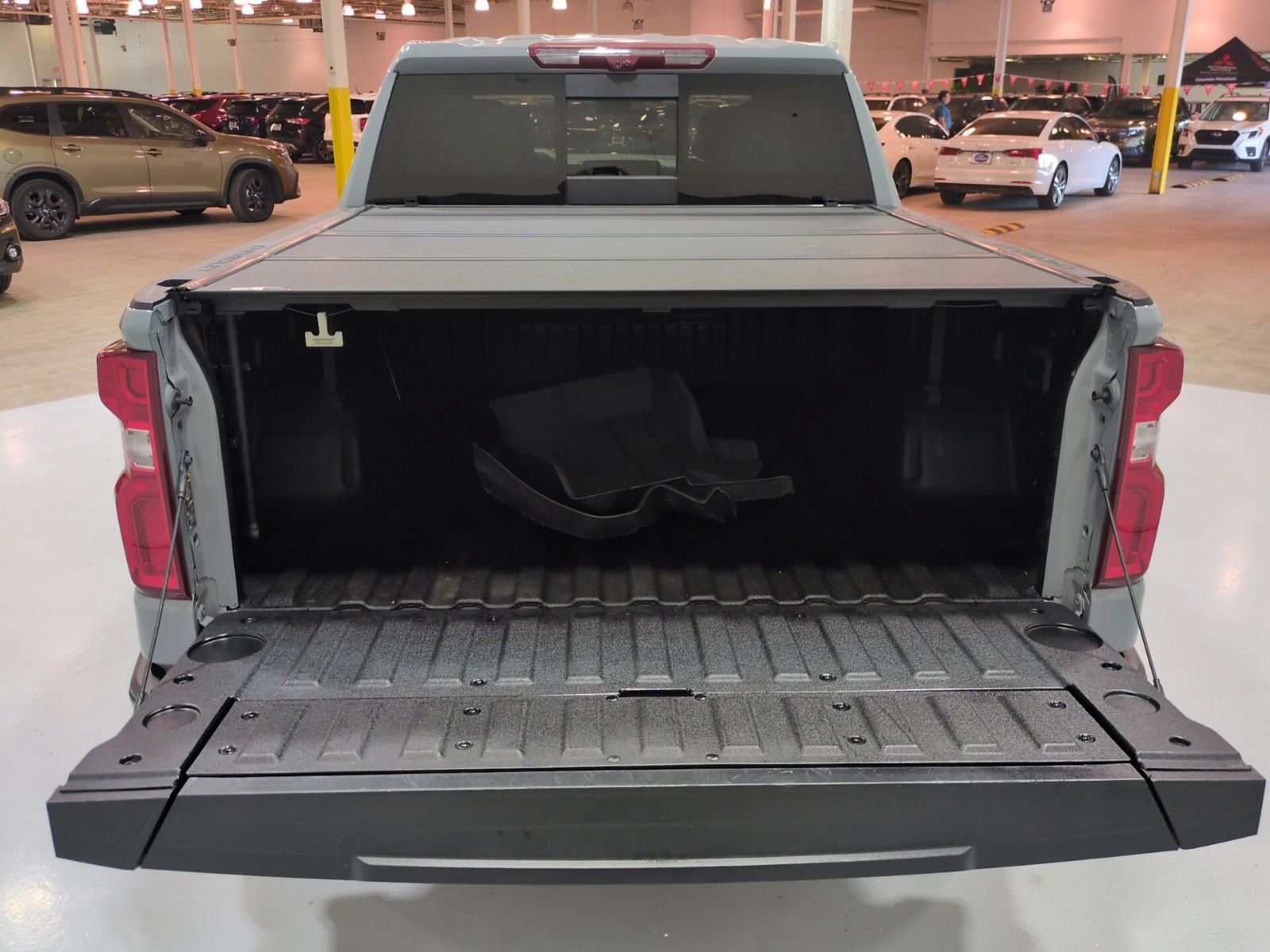 Used 2024 Chevrolet Silverado 1500 ZR2 w/ Technology Package AWD/4WD image 15