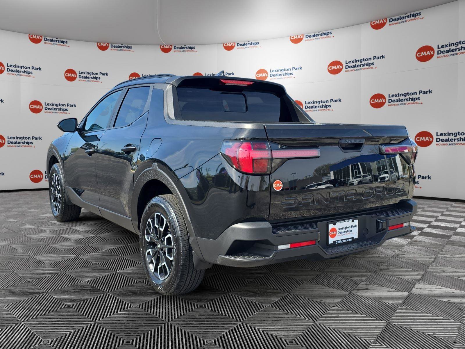 Used 2023 Hyundai Santa Cruz SEL w/ Activity Package AWD/4WD image 5