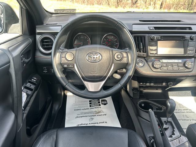 Used 2016 Toyota RAV4 SE w/ Protection Package image 13