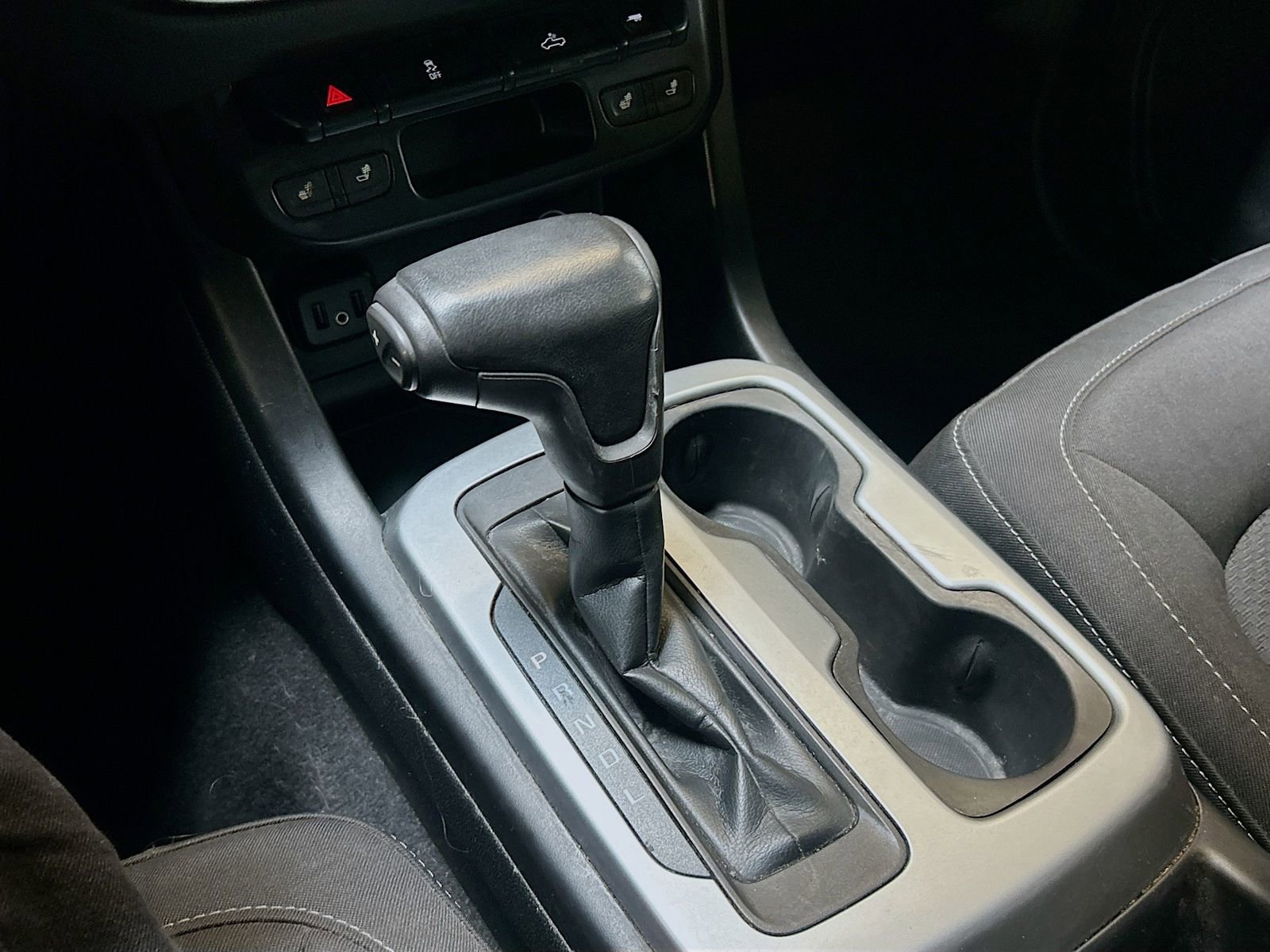 Used 2020 Chevrolet Colorado LT w/ LT Convenience Package image 16