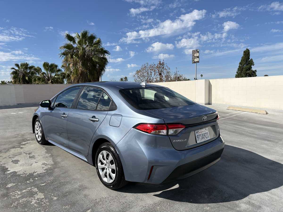 Used 2025 Toyota Corolla LE image 6