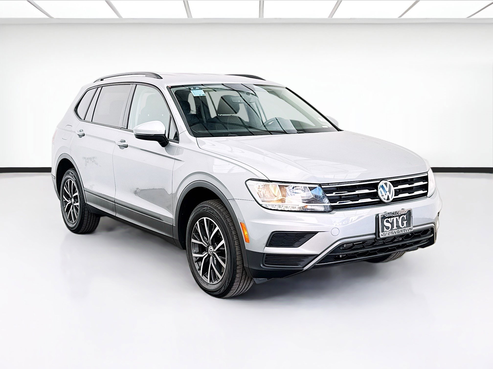 Used 2021 Volkswagen Tiguan S AWD/4WD image 3